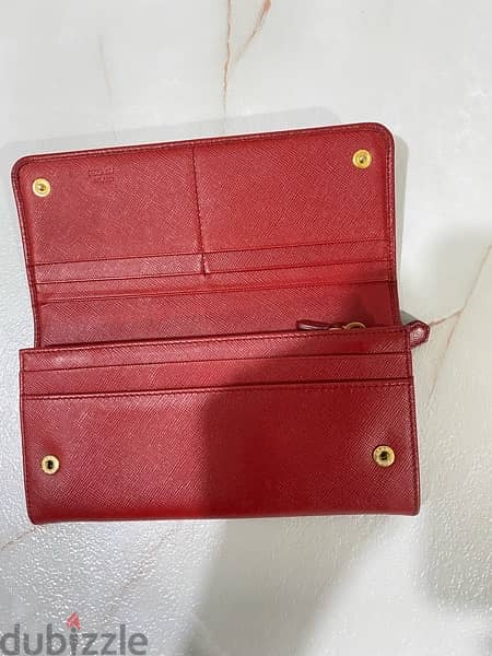 authentic Prada wallet 3