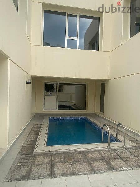 Villa for rent in Al Bidaa with garden and swimming pool 4