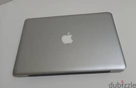 apple mac book pro- 4 gb ram- 256ssd 0