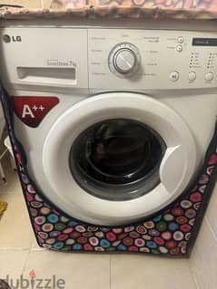 washer LG 7 kg for sale - غسالة للبيع 0