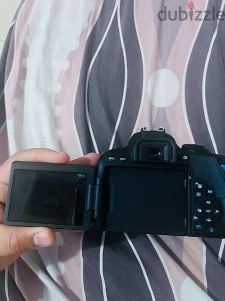 canon 800D in excellent condition for sale 7