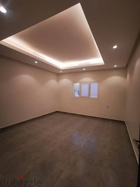apartment for rent in bayan with balcony 4