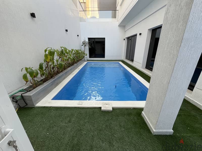 Bayan - beautiful 6 bedrooms villa with s. pool 2