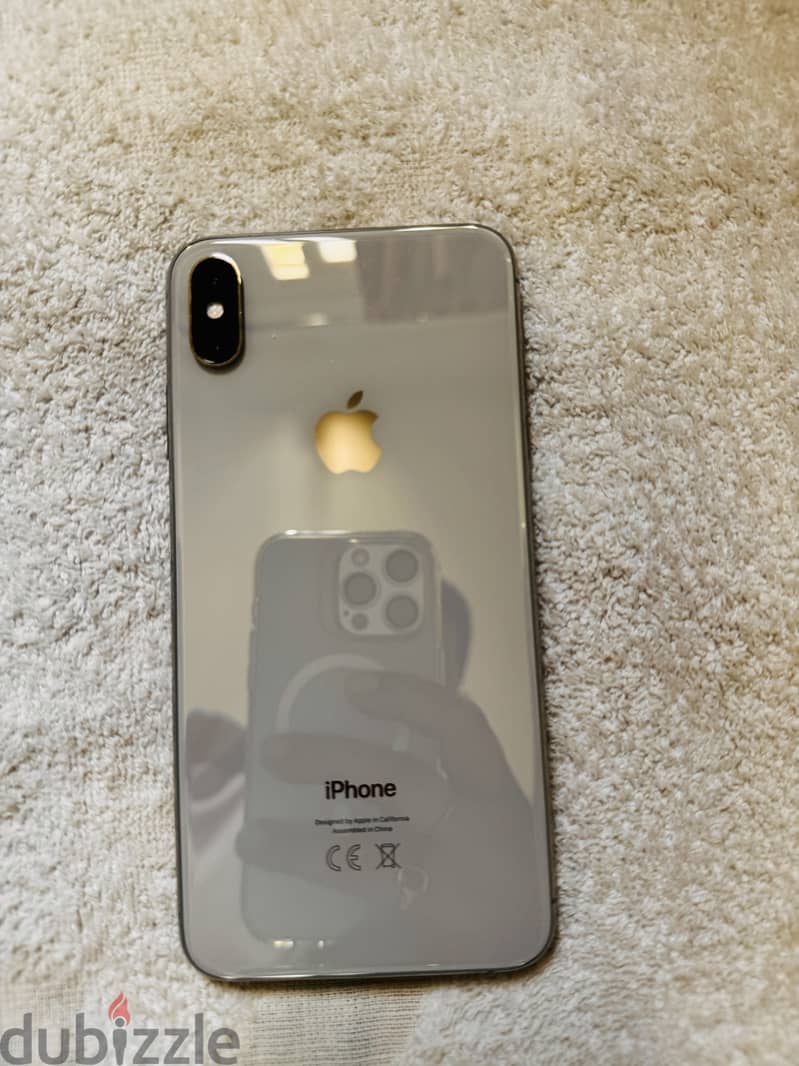 iPhone XS max 256 GB  excellent condition 1