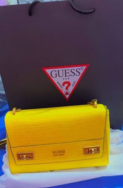 guess hand bag new 1