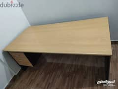 desk size 90*180 cm in good condition