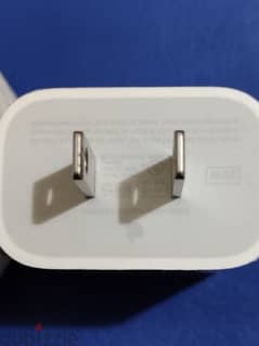 Apple 15 American Charger 20W New Original Serial Number