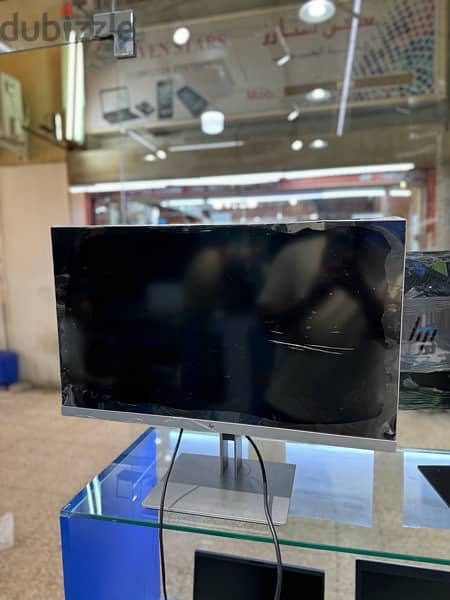 HP E273q 27” Monitor frameless 2
