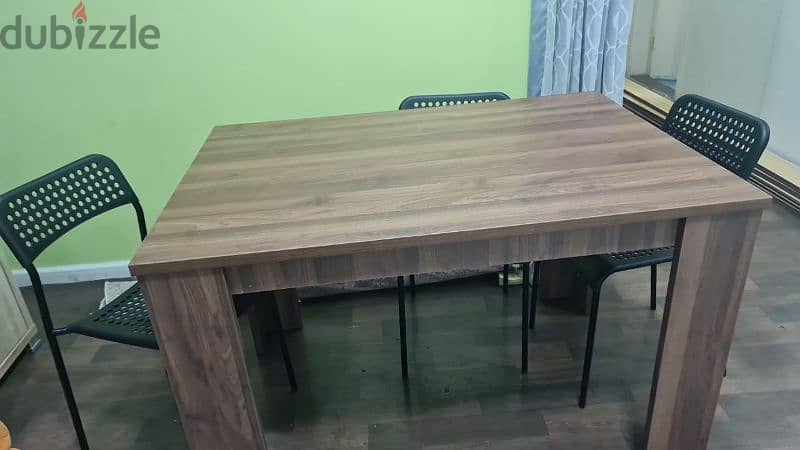 dinning table with chair 1