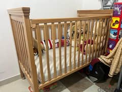Baby wooden crib 0