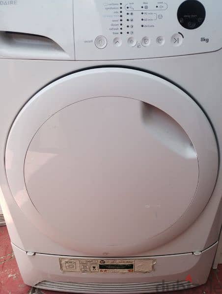 Frigidaire dryer machine 8 kg in very good condition 2