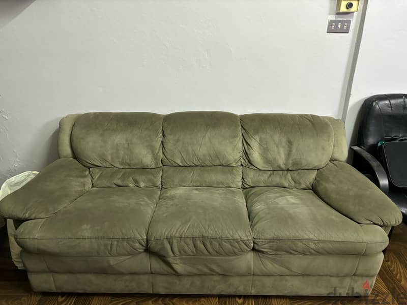 Very comfortable green sofa 2