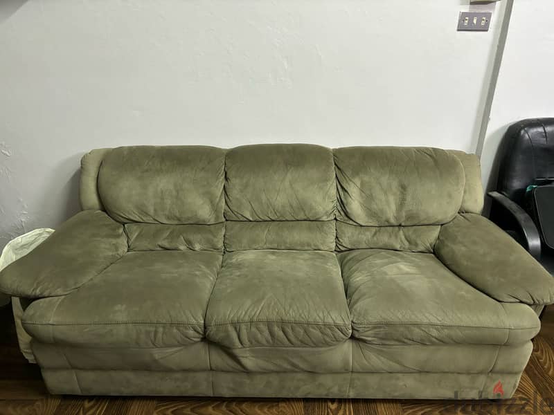 Very comfortable green sofa 3