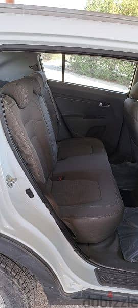 Well maintained KIA Sportage for sale 2