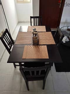 Dining table set/foldable table