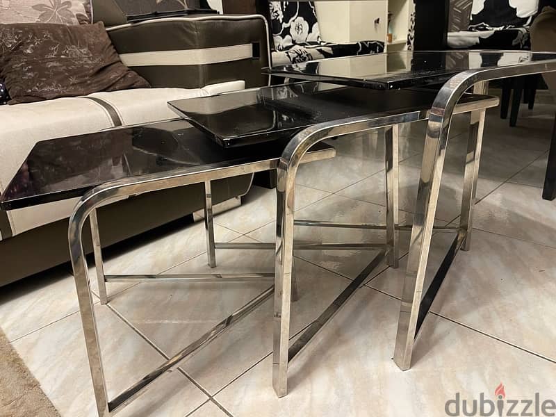 Glass table with 3 Ditachable Coffee tables 4
