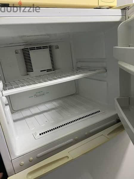 wansa fridge good condition 2