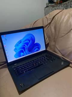 Lenovo x1 carbon (touch bar) with 8gb/200gbssd for sale