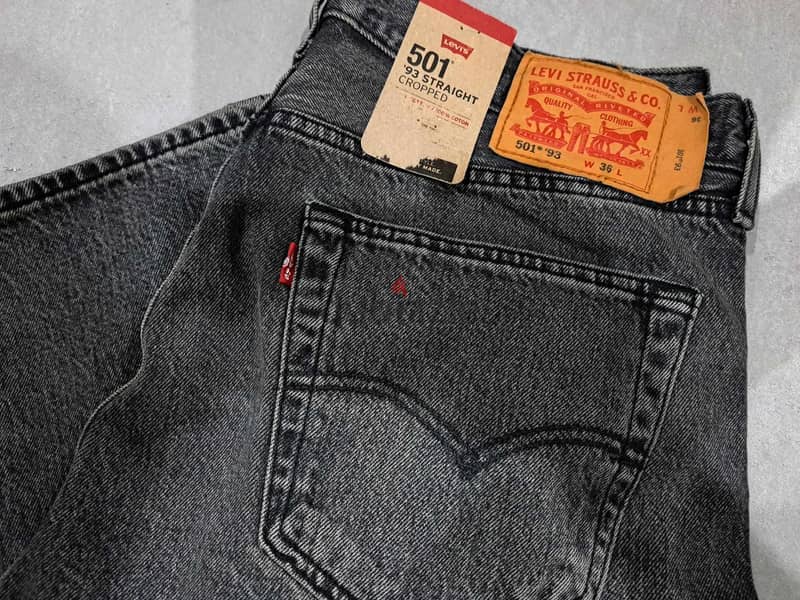 Beautiful levis 501 NEW and unused Size W36 L30 4