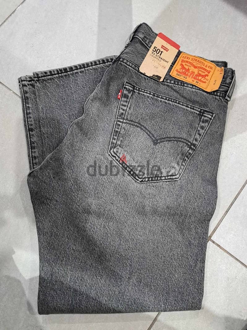 Beautiful levis 501 NEW and unused Size W36 L30 5