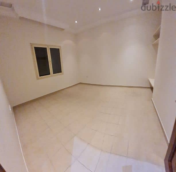 very nice big villa floor in Mangaf 9