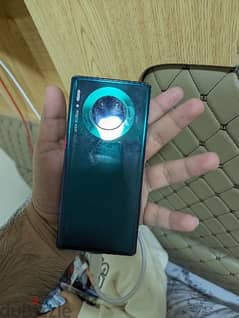 Huawei mate 30 pro 256 gb in working condition 0