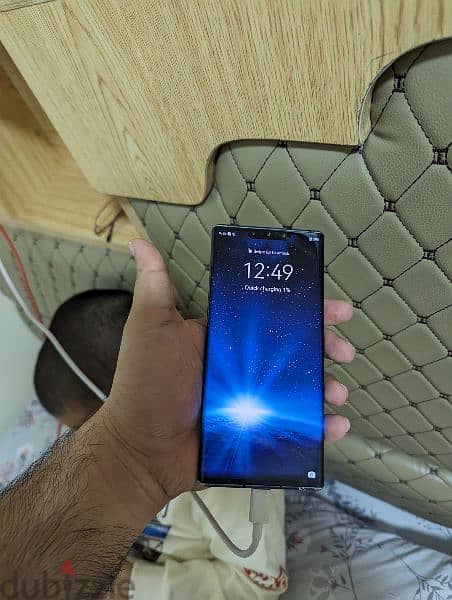 Huawei mate 30 pro 256 gb in working condition 1