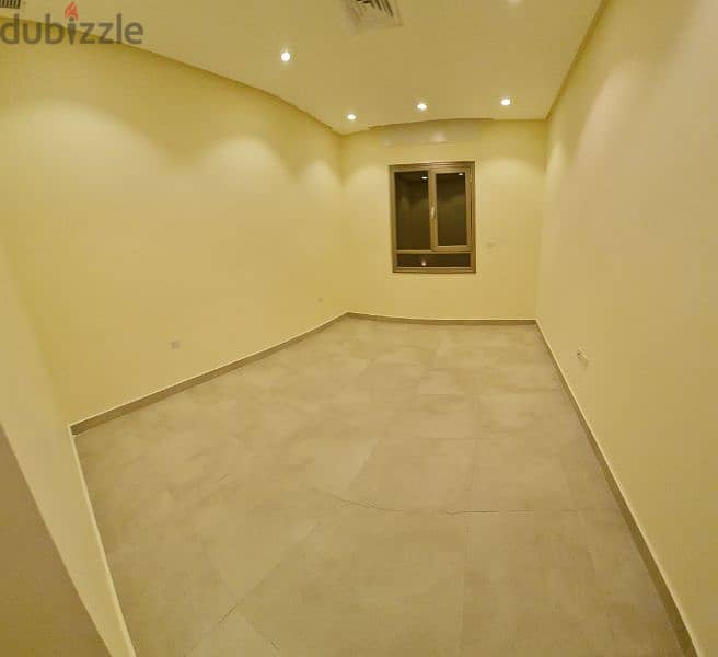 very nice super clean flat in Abu Fatera 7