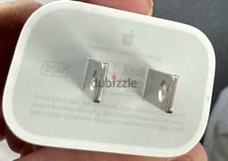 Apple 20 w adapter with cable
