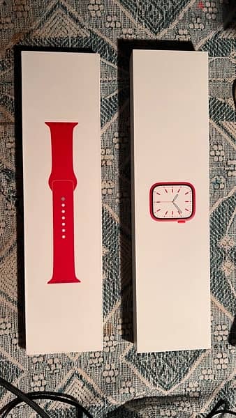 Apple Watch Series 7 45mm in pristine condition 4