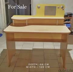 Study table / Computer table for sale 0