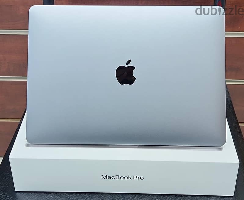 Macbook Pro 13 inch m1 256 GB SSD 8GB RAM same new with box & charger 1