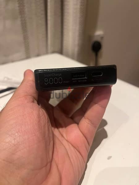 5g large battery router unlocked very good condition. 1
