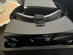Samsung Gear VR brand new. with box and accessories