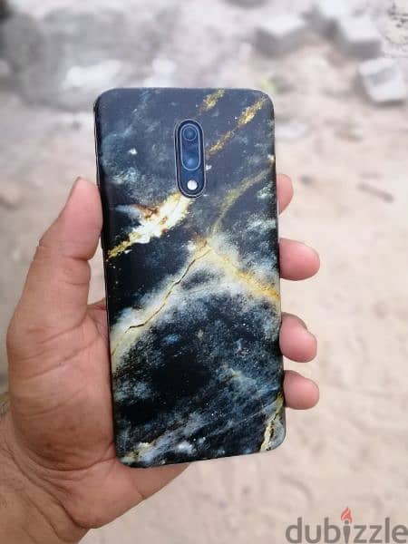 oneplus 7 8+3/256 gb small crack in front 3