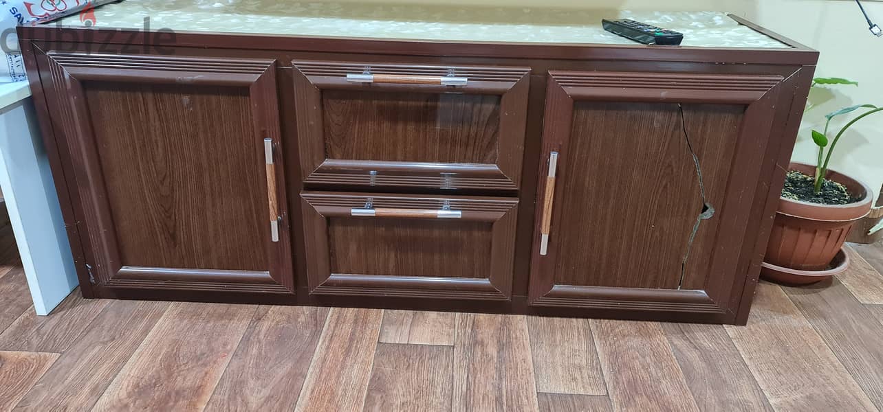 Partition,Branded Mattress  and Aluminium cabinet for sale 1