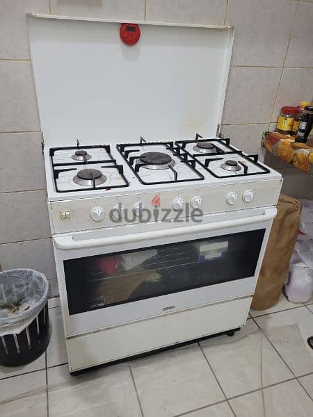 Gas Stove with Cylinder 1