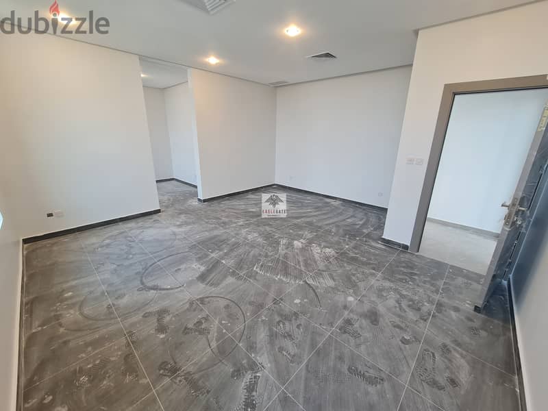 Spacious, modern 4 bedroom floor in Bayan 4