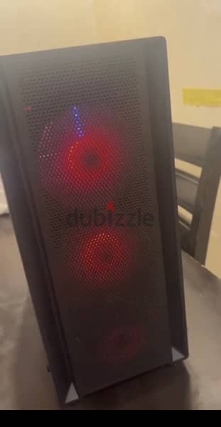 gaming pc used like new . 3
