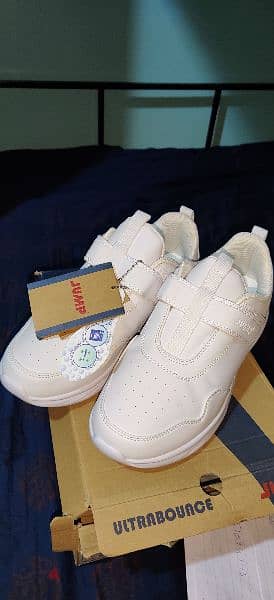 original jump ultrabounce shoes size 39 1