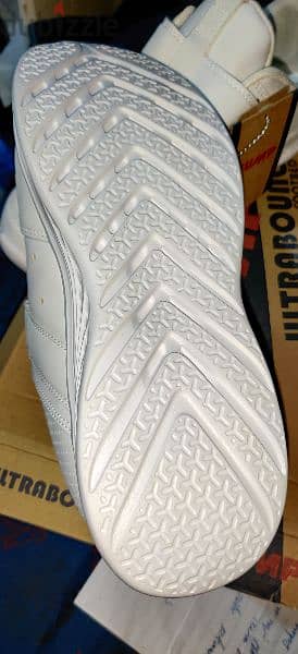 original jump ultrabounce shoes size 39 2