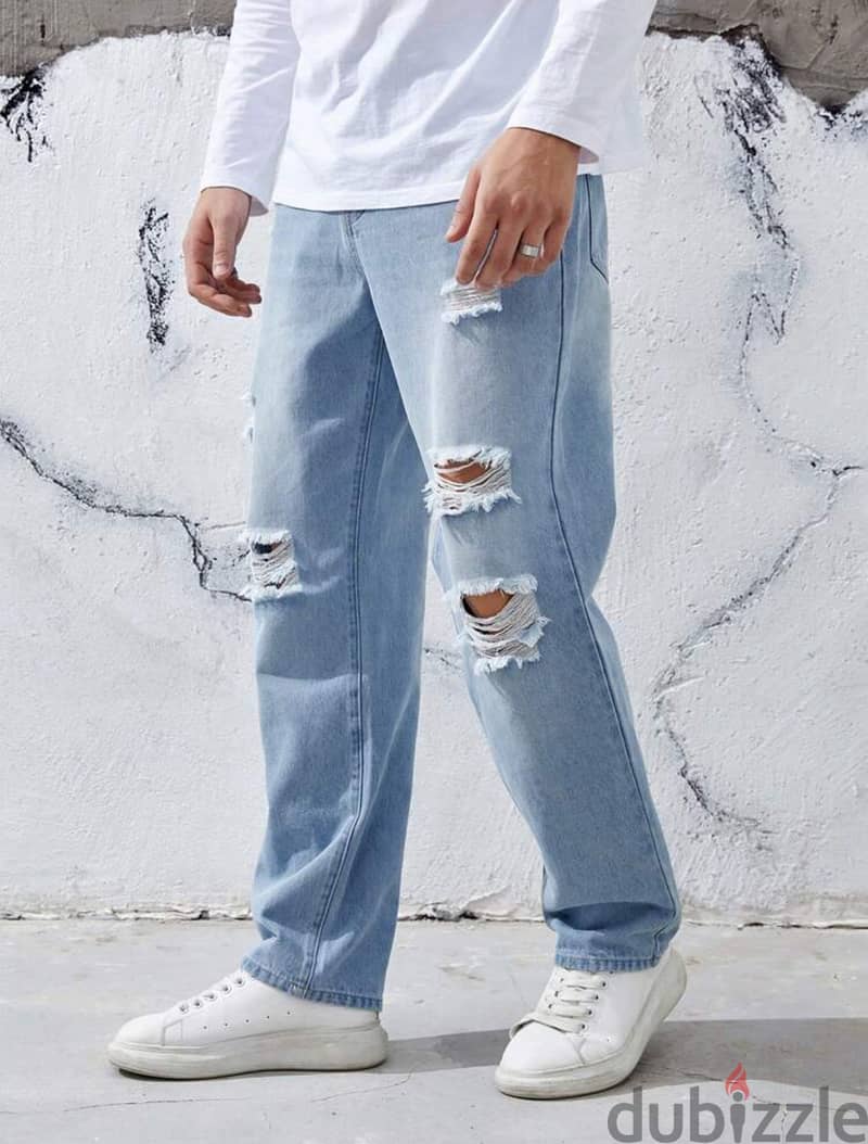 Ripped Jeans 1