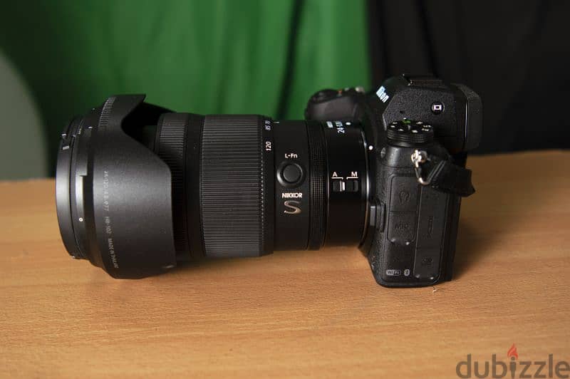 Urgent sell My NIKON Z6 ii with Z 24 to 120mm F/4S 3