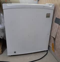 Daewoo Mini Refrigerator