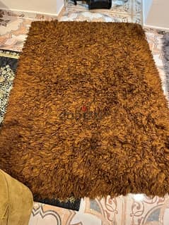 used like new rug 0