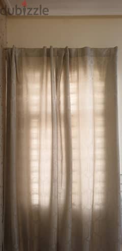 Curtains and Blinds 0