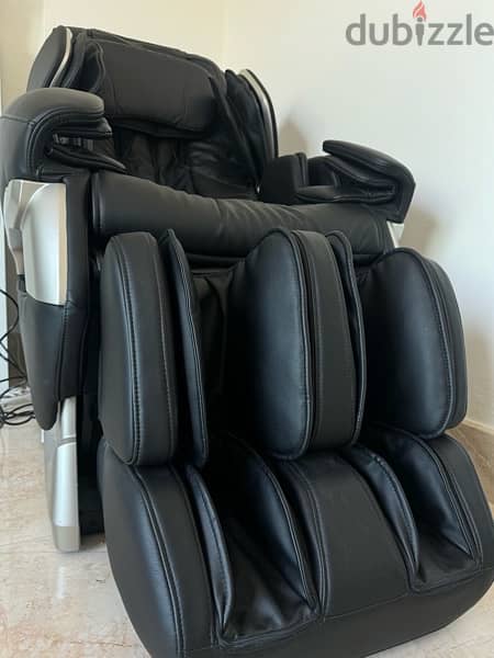 Used Wansa 2D Massage Chair for Sale. GOOD CONDITION. 3
