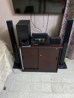 L G HOME THEATRE SYSTEM