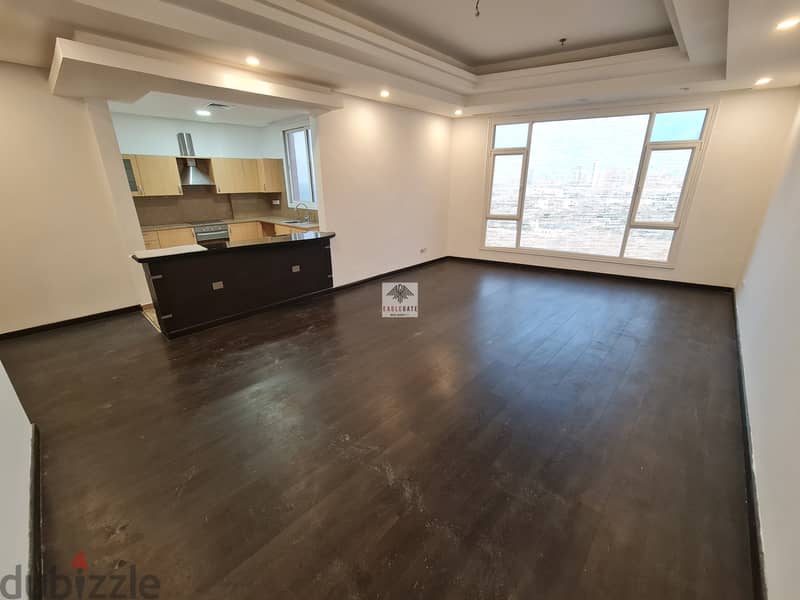 A fantastic 2 bedroom apartment with beautiful views located in Shaab 1
