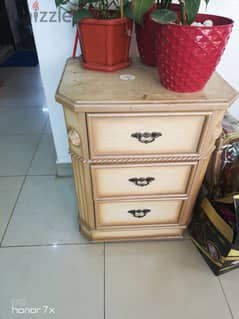 Side table with 3 draw 0